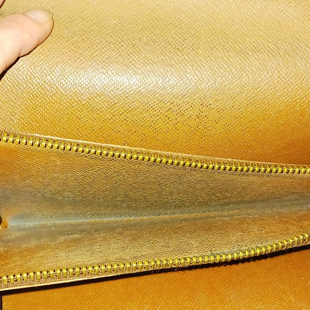 Vintage Louis Vuitton Wallet - Picture 12 of 15